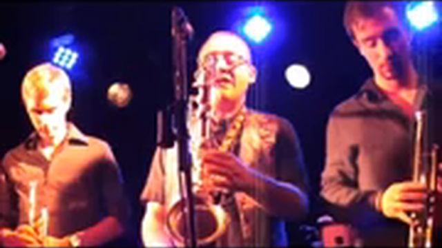 groove opérator concert du 17 avril 2015 salle Le Métro à Thiers смотреть онлайн