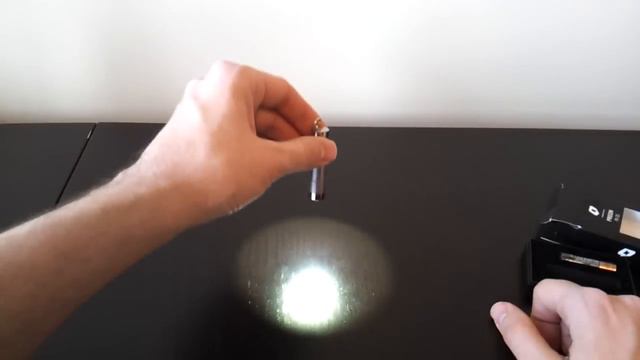 Foursevens Preon P0 (XP-E, 1xAAA, SS) flashlight review, by Selfbuilt смотреть онлайн