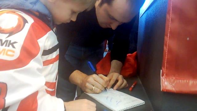 Закрытие сезона ХК Автомобилист.Александр Кучерявенко смотреть онлайн