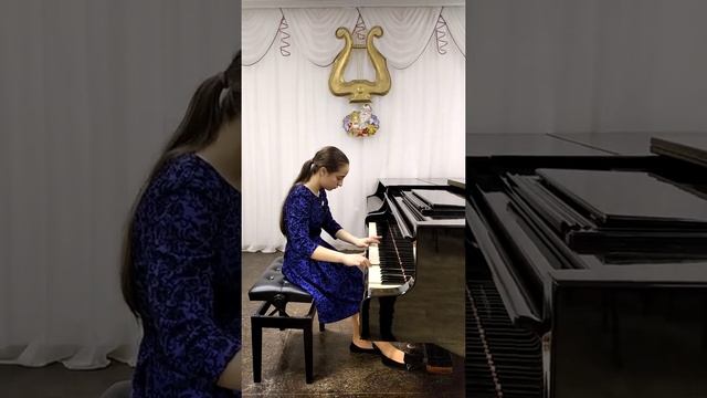 Н.Торопова, "Счастливый Новый год", исп. Решидова Тайре, преподаватель Мамыко В.М. смотреть онлайн