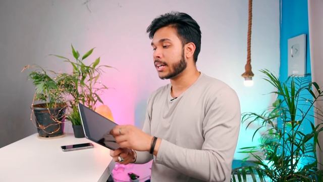 iPad 8th Gen UNBOXING in 2021 ! Best iPad Really?? смотреть онлайн