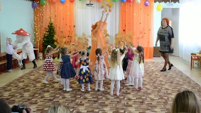 Танец "Ветка клена" смотреть онлайн