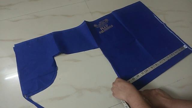 34"Size Princess Cut Blouse cutting tutorial | Sleeveless Blouse Cutting смотреть онлайн