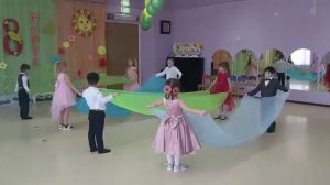 Танец ко Дню Матери