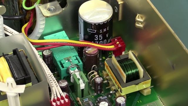 EEVblog #791 - Ebay Fluke 45 Multimeter Teardown