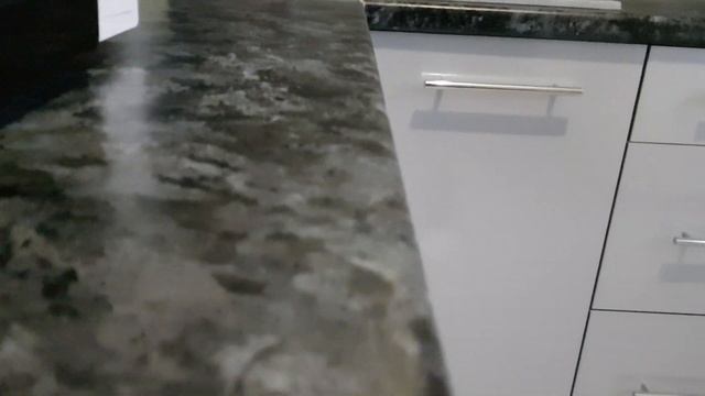 ВИДЕООБЗОР БЮДЖЕТНОЙ КУХНИ!!!! смотреть онлайн