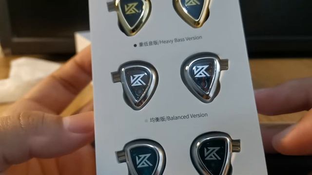 KZ EDA | Unboxing смотреть онлайн