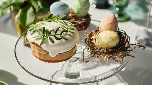 Весенняя Пасхальная сервировка французской посудой Degrenne в бутике Монпансье в Тюмени, копия смотреть онлайн