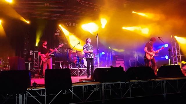 Controverso on stage... Motoraduno Tezze Sul Brenta... смотреть онлайн