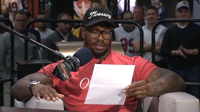 Von Miller Reads His Negative Draft Profile - 02/01/2017 смотреть онлайн