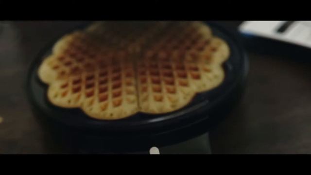WAFFLE B-ROLL (cinematic) INSPIRED by Peter Mckinnon смотреть онлайн