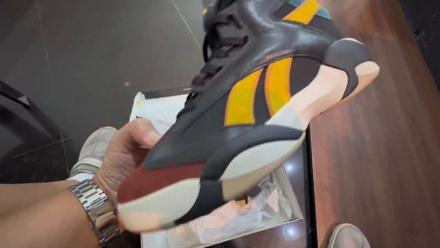 STREET FIGHTER CHAMPION EDITION SHAQ ATTAQ | CAPCOM X REEBOK | SNEAKER UNBOXING (TAGALOG VIDEO) смотреть онлайн
