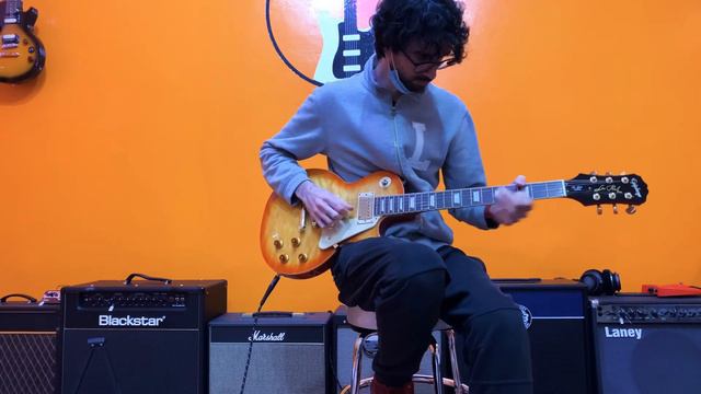 Epiphone Les Paul Ultra смотреть онлайн