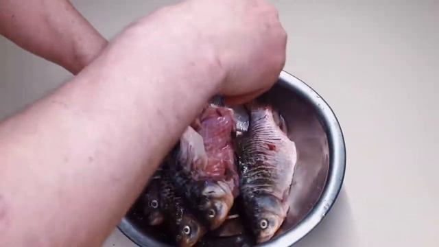 Рыба жареная на сковороде смотреть онлайн