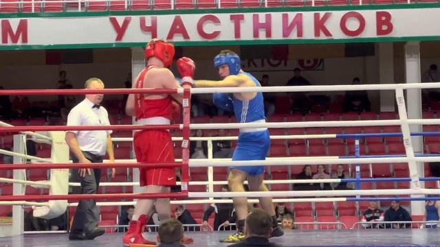 Кучеренко vs Набережных смотреть онлайн