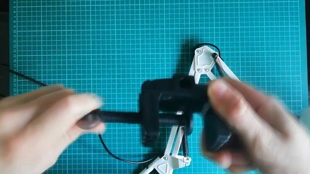 Cамая лучшая настольная лампа для освещения рабочего места с Aliexpress + крепление смотреть онлайн