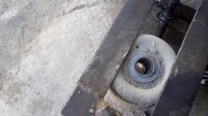 как менять переднюю стойку на нисан алмера