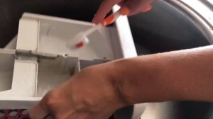 Как отмыть лоток в стиральной машине от окаменевшего порошка и известкового налёта