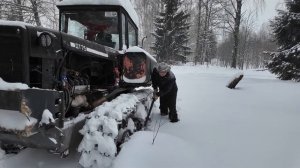 Трактор ДТ 75 На UZ V8!  Укрощение Строптивого!