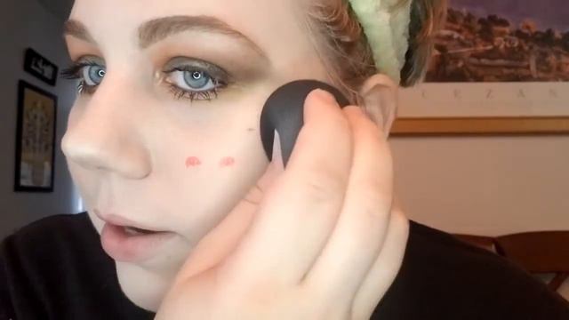 Testing Out New Makeup Products - Rare Beauty, OFRA, Tower 28 смотреть онлайн