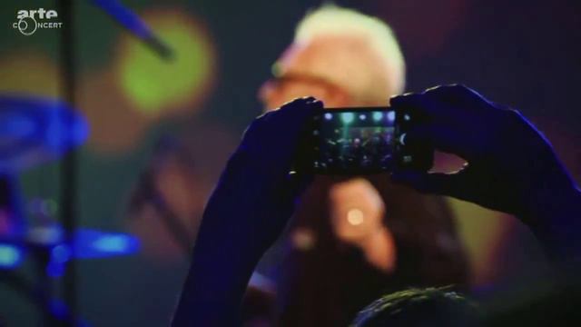 ERIC BURDON LIVE in BERLIN 2015 -Don't let me be misunderstood смотреть онлайн