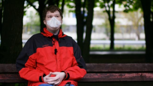 Рассказываю истории на лавочке в парке смотреть онлайн