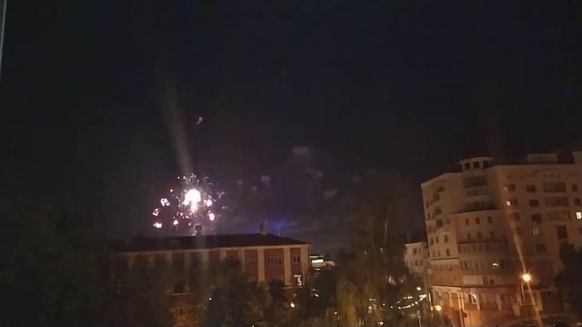 Fortnite? Не сегодня!!! День освобождения моего города! Города первого салюта! смотреть онлайн