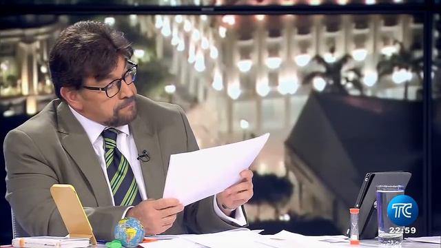 Vera... ¡A Su Manera! - PRESIDENTE DE LA LIGA PRO: CUESTIONADO con Carlos Vera смотреть онлайн