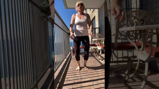 ЗАРЯДКА # 39. Июнь 2022. Канал «Как стать счастливым». Happinesstarotjennynek@gmail.com смотреть онлайн