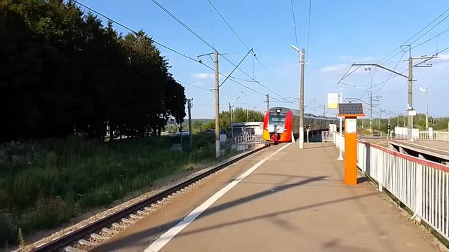 Электропоезд ЭС2ГП-003 "Ласточка-Премиум" сообщением "Москва Рижская-Муравьёво". смотреть онлайн