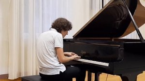 Вебер "Вечное движение". Исп. Чекмарев Максим