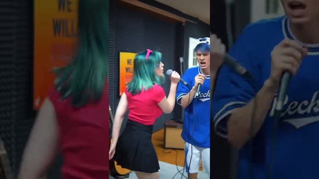 ОНА СПЕЛА СО МНОЙ ДУЭТОМ ? смотреть онлайн