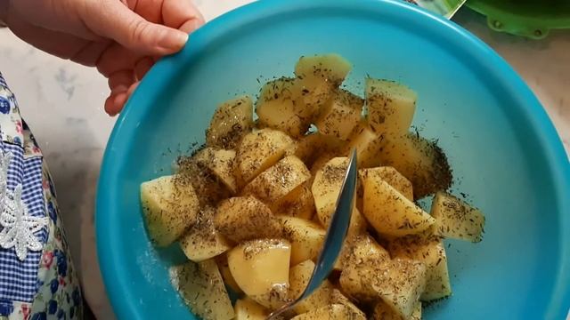 КАРТОШКА ПО-ДЕРЕВЕНСКИ смотреть онлайн