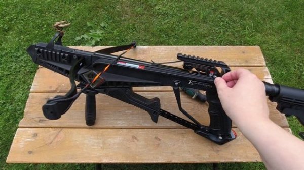 Мощный Тактический Арбалет EK Archery Cobra System R9 Deluxe