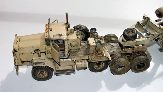 MinimanFactory, Oshkosh M911, SEMI TRAILER M747, M60, 1/35 смотреть онлайн