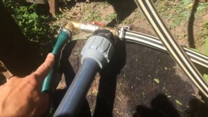 Быстро выкачивает воду со скважины. Что делать