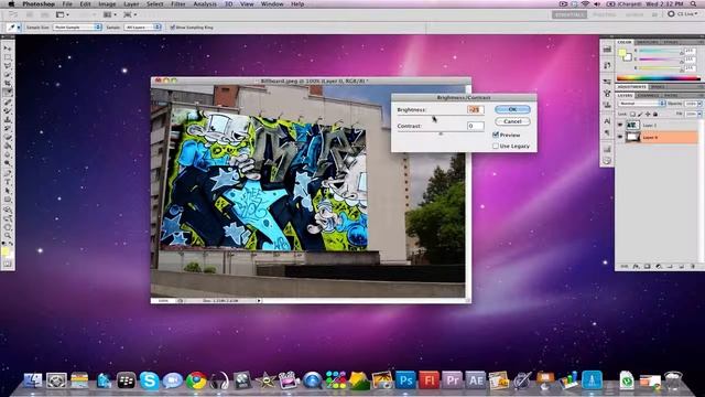 How To Put Graffiti On A Billboard Or Building Using Photoshop смотреть онлайн