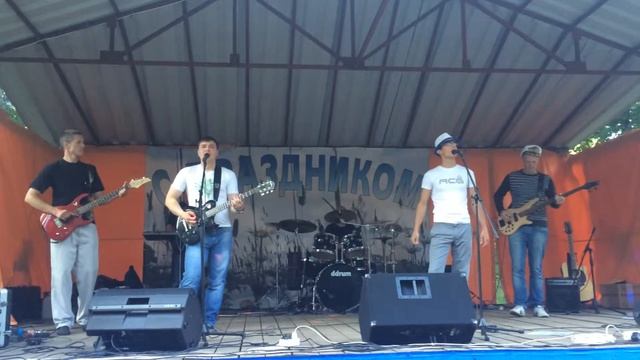 Кавер-группа АВТОПАРК - Маски - Коленки или Ты улетаешь (cover) смотреть онлайн