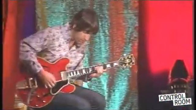 Noel Gallagher - Paris 28/11/06 - Slide Away смотреть онлайн