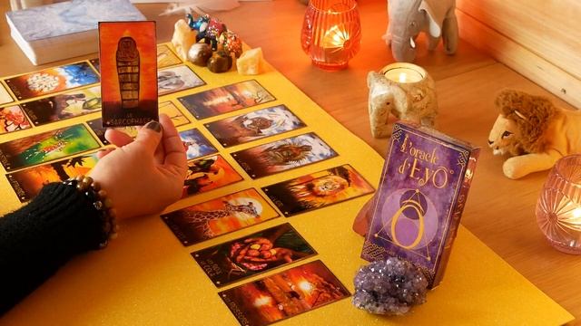 ? ?Présentation de l'oracle d'EyÔ ?? Petit bijou divinatoire aux couleurs de l'Afrique☀️ смотреть онлайн
