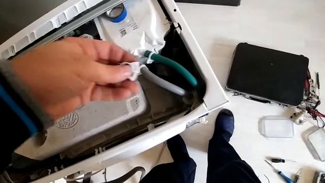 (Часть 2) СМА Gorenje не включается, переделка системы залива воды (16) смотреть онлайн