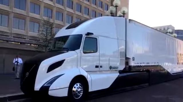 Грузовики которые будут в будущем смотреть онлайн