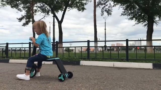 奧地利設計NADLE 三合一多功能滑步車 腳踏車 滑行車 咪寶網