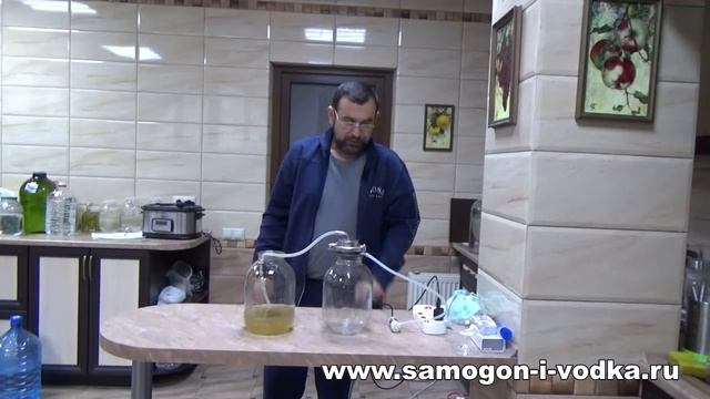 Мелкий вакуумный насосик на службе вакуумного фильтратора смотреть онлайн