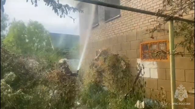 Пожар на улице Калинникова в Орле смотреть онлайн