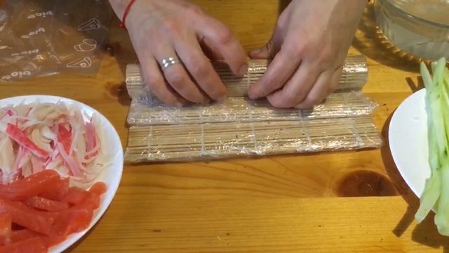 Суши/ Роллы/ С крабовым мясом и рыбой/ Суши без риса типа ПП/ очень вкусные суши и роллы/ смотреть онлайн