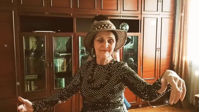 Мама на своëм Юбилее танцует с тремя дочерьми. смотреть онлайн