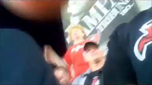 Да закройте же ей рот, господа! смотреть онлайн