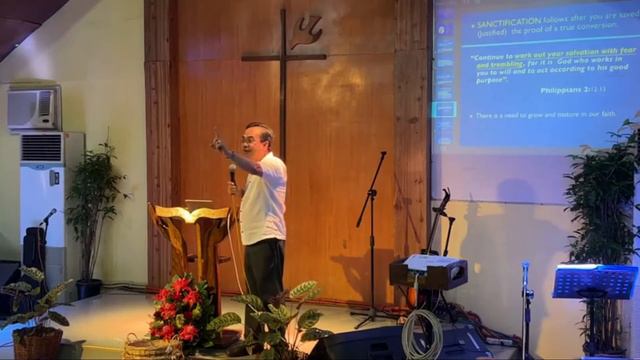 The Three Stages of Salvation "Part 2: Sanctification" (First Service) // Pastor Ronnie Biñas смотреть онлайн