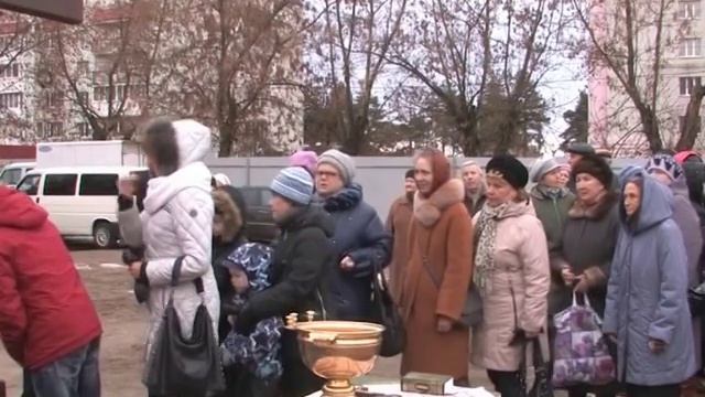 В Ярославле освятили место под строительство нового храма на Резинотехнике смотреть онлайн